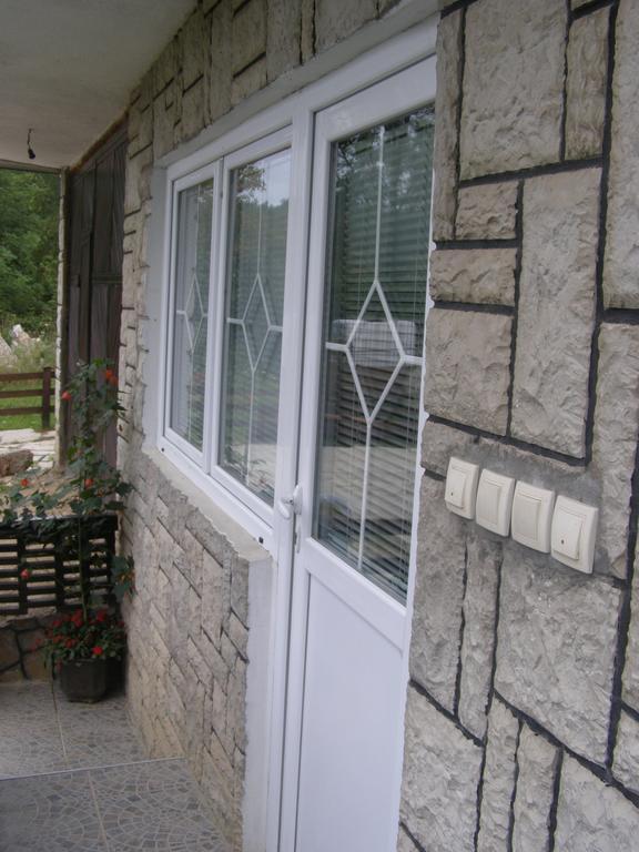 Guesthouse Kuzmanovic Guča Zewnętrze zdjęcie