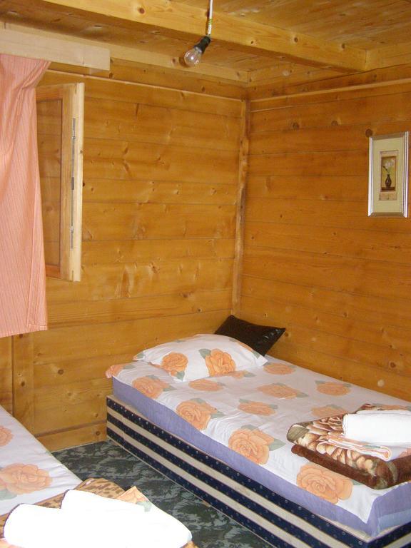 Guesthouse Kuzmanovic Guča Zewnętrze zdjęcie