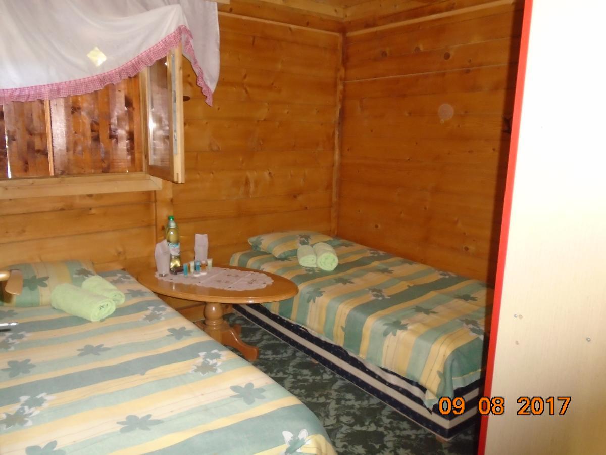Guesthouse Kuzmanovic Guča Zewnętrze zdjęcie