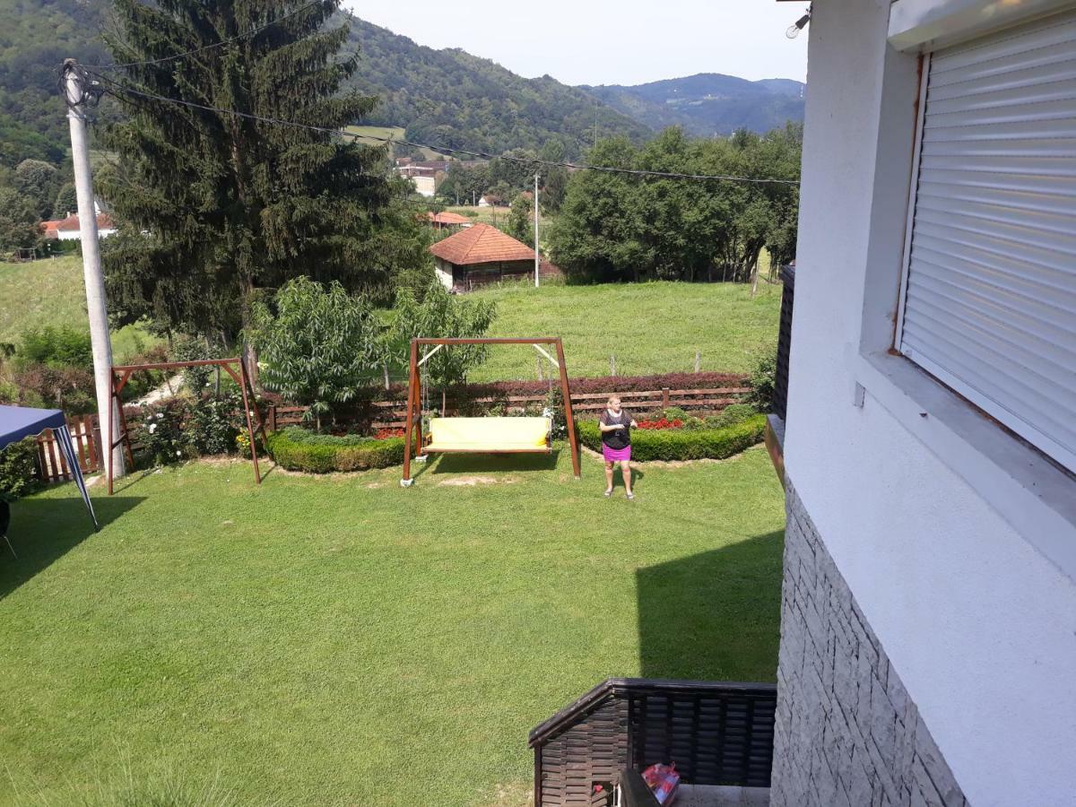 Guesthouse Kuzmanovic Guča Zewnętrze zdjęcie