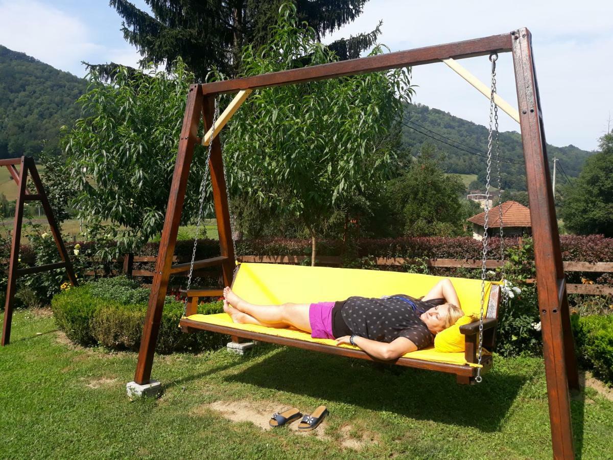 Guesthouse Kuzmanovic Guča Zewnętrze zdjęcie